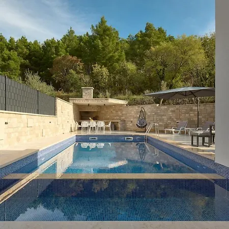 Sunset, Private Pool, Elevator, Jacuzzi, Gym Podstrana