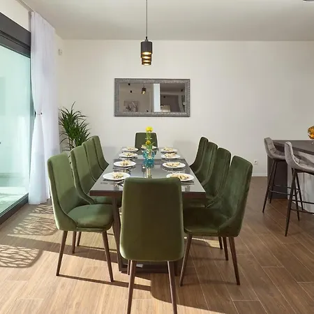 Sunset, Private Pool, Elevator, Jacuzzi, Gym Podstrana