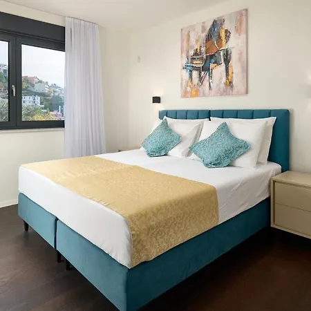 Sunset, Private Pool, Elevator, Jacuzzi, Gym