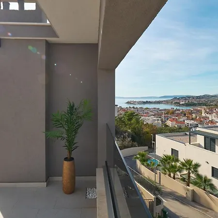 Sunset, Private Pool, Elevator, Jacuzzi, Gym Villa Podstrana