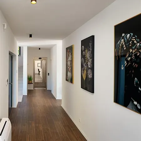 Villa Sunset, Private Pool, Elevator, Jacuzzi, Gym